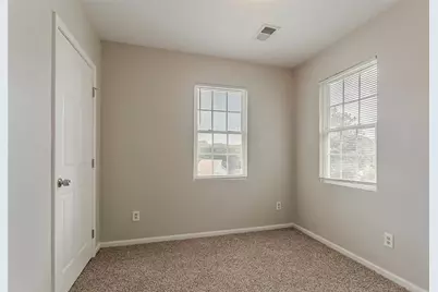 4821 Mainstreet Valley Trace, Stone Mountain, GA 30088 - Photo 20