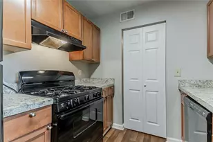 4821 Mainstreet Valley Trce, Stone Mountain, GA 30088 - Photo 6