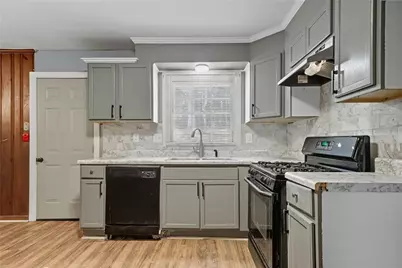 2393 Winshire Drive, Decatur, GA 30035 - Photo 10