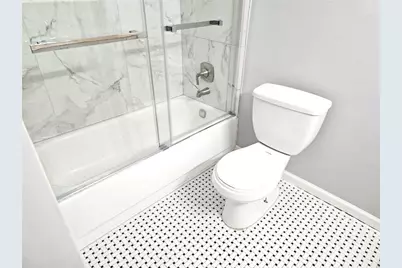 620 Lake Forest Court, Roswell, GA 30076 - Photo 32