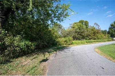 270 Lawrence Street, Adairsville, GA 30103 - Photo 6