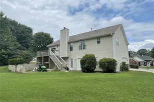 2204 Brandon Ln SW, Conyers, GA 30094 - Photo 2