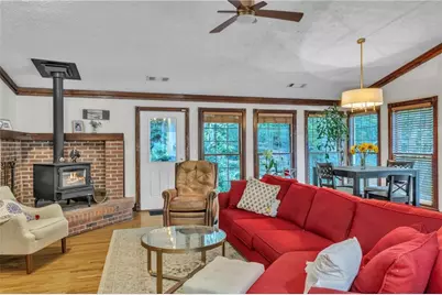 3129 Rockaway Road, Atlanta, GA 30341 - Photo 12