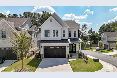 233 Scottsdale Drive, Marietta, GA 30064 - Photo 2