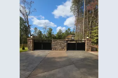 300 Mountain Ridge Drive, Dahlonega, GA 30533 - Photo 4