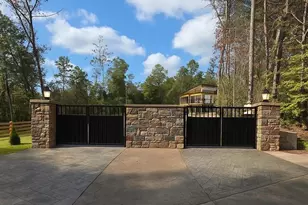 300 Mountain Ridge Dr, Dahlonega, GA 30533 - Photo 4