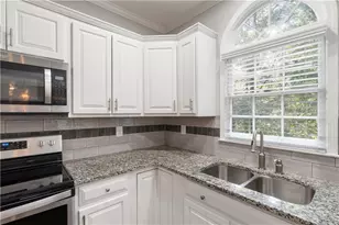 4062 Brookside Pkwy, Decatur, GA 30034 - Photo 8