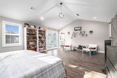 671 Center Hill Avenue NW, Atlanta, GA 30318 - Photo 14