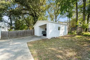 671 Center Hill Ave NW, Atlanta, GA 30318 - Photo 24