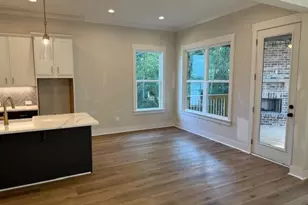 5648 Meadow View Dr, Jefferson, GA 30549 - Photo 4