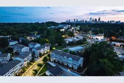 2013 Rockledge Road NE, Atlanta, GA 30324 - Photo 2