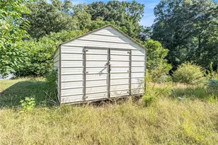 435 W Cherry St, Griffin, GA 30223 - Photo 30