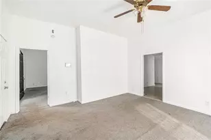 435 W Cherry St, Griffin, GA 30223 - Photo 20