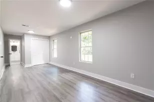 714 Emily Pl NW, Atlanta, GA 30318 - Photo 12