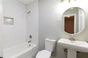 714 Emily Pl NW, Atlanta, GA 30318 - Photo 10