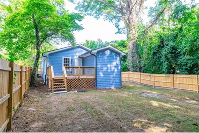 714 Emily Place NW, Atlanta, GA 30318 - Photo 16