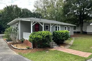 121 Hunt Dr NE, Calhoun, GA 30701 - Photo 2