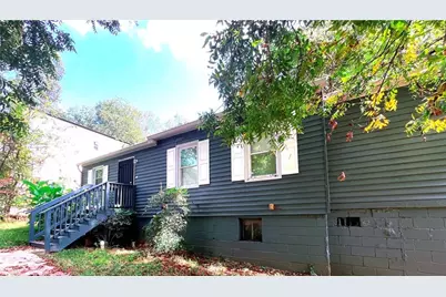 1970 Compton Drive SE, Atlanta, GA 30315 - Photo 2