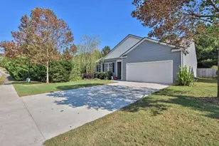 3231 Heatherwood Dr, Gainesville, GA 30507 - Photo 2