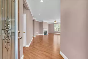 5985 Marlow Dr, Cumming, GA 30041 - Photo 4