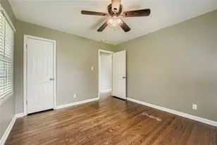 381 W Candler St, Winder, GA 30680 - Photo 22