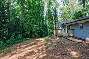 4305 Christine Ct, Decatur, GA 30035 - Photo 10