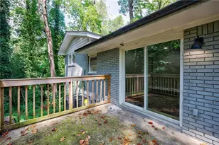 4305 Christine Ct, Decatur, GA 30035 - Photo 12