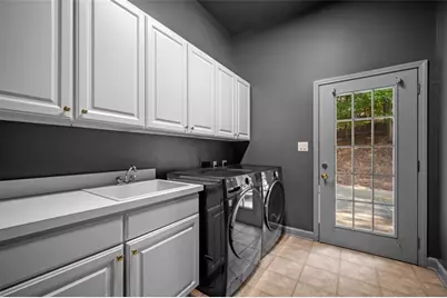 1670 Riverside Road, Roswell, GA 30076 - Photo 44