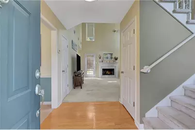 65 Yorkshire Place, Newnan, GA 30265 - Photo 4