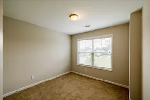 221 Winterset Cir, Hoschton, GA 30548 - Photo 18