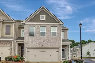 7753 Medieval St, Fairburn, GA 30213 - Photo 1