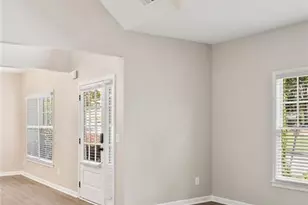 1784 Hollingsworth Blvd NW, Atlanta, GA 30318 - Photo 18