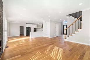 5510 Vicarage, Johns Creek, GA 30005 - Photo 10