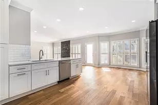 5510 Vicarage, Johns Creek, GA 30005 - Photo 14