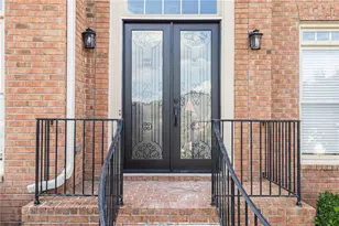 5510 Vicarage, Johns Creek, GA 30005 - Photo 4