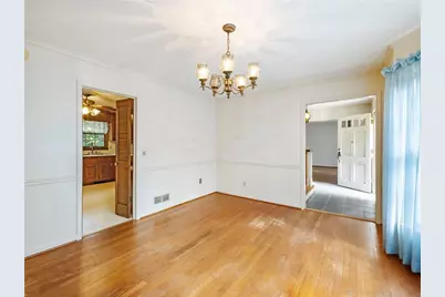 654 Grove Parkway SE, Marietta, GA 30067 - Photo 6