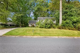 654 Grove Pkwy SE, Marietta, GA 30067 - Photo 36