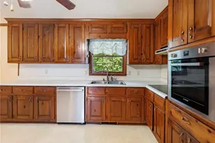 654 Grove Pkwy SE, Marietta, GA 30067 - Photo 12