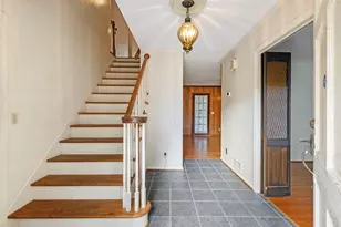 654 Grove Pkwy SE, Marietta, GA 30067 - Photo 2