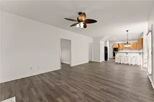 2315 Prosperity Way, Suwanee, GA 30024 - Photo 8