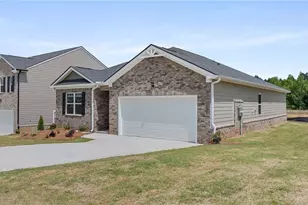 635 Whitman Ln, Stockbridge, GA 30281 - Photo 2