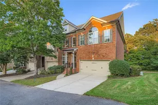 10421 Park Walk Point, Johns Creek, GA 30022 - Photo 2