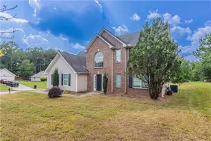 670 Burtons Cove, Hampton, GA 30228 - Photo 2