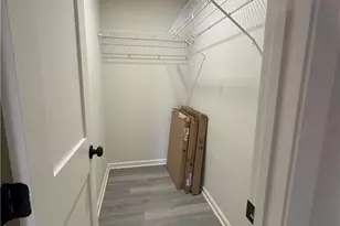 596 Windchase Ln, Stone Mountain, GA 30083 - Photo 18