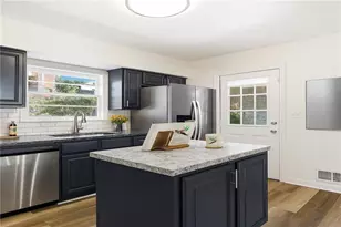 2564 Riggs Dr, Atlanta, GA 30344 - Photo 2