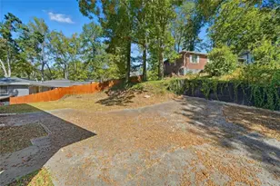 2564 Riggs Dr, Atlanta, GA 30344 - Photo 40