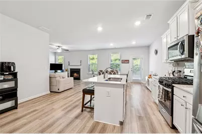 2757 Malton Way, Loganville, GA 30052 - Photo 6