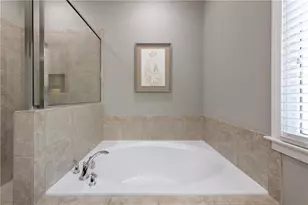 2199 Collins Ridge Dr NW, Atlanta, GA 30318 - Photo 24