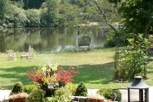 1973 Sugar Stone Dr, Lawrenceville, GA 30043 - Photo 10