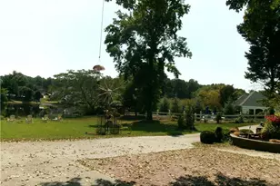 1973 Sugar Stone Dr, Lawrenceville, GA 30043 - Photo 8